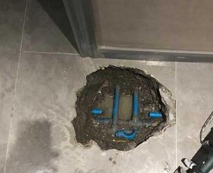 乌伊岭阳台漏水维修公司分享下暖气管道漏水的原因有哪些